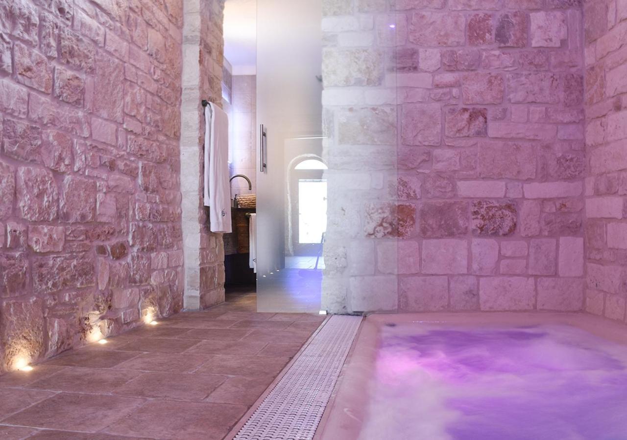 Trulli E Puglia Luxury Suite Альберобелло Экстерьер фото